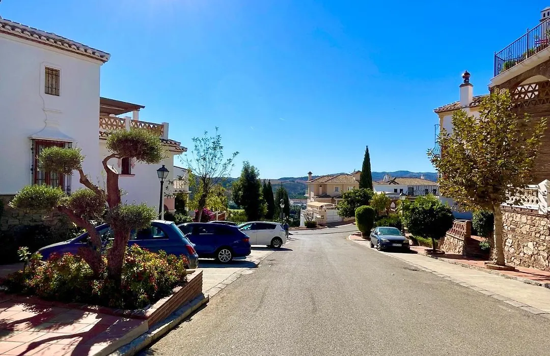 Semidetached Duplex Home At Puebla Aida, Mijas Golf With Pool, Golf And Sea Views-1
